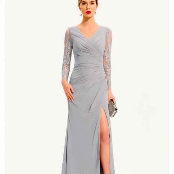 Navy Blue evening gown - Picture 1 of 9